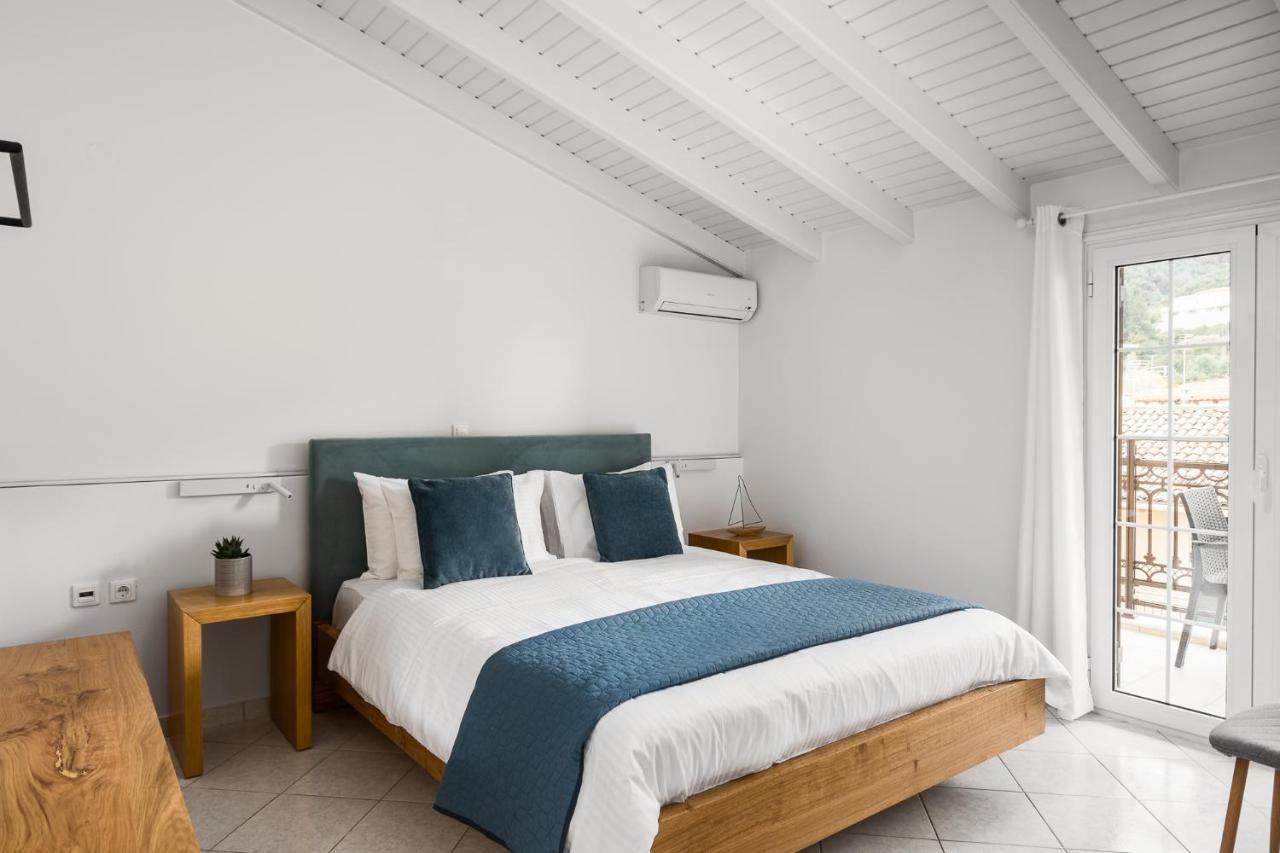 The Seaview Corner Apartments By Konnect, Ipsos Corfu Экстерьер фото